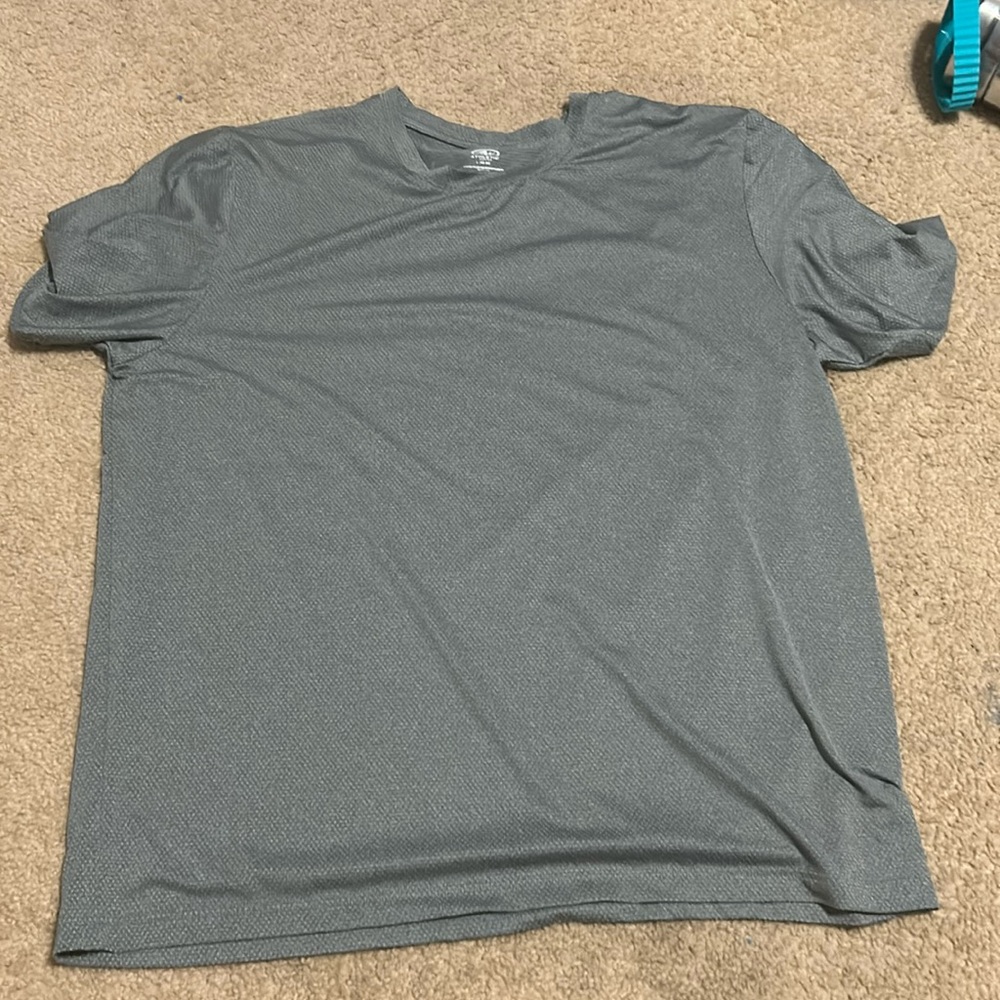 Gray dry fit shirt good for laying around